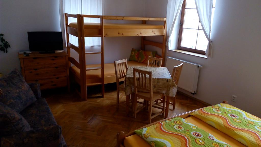 Apartmany Vrchlabí Eksteriør billede
